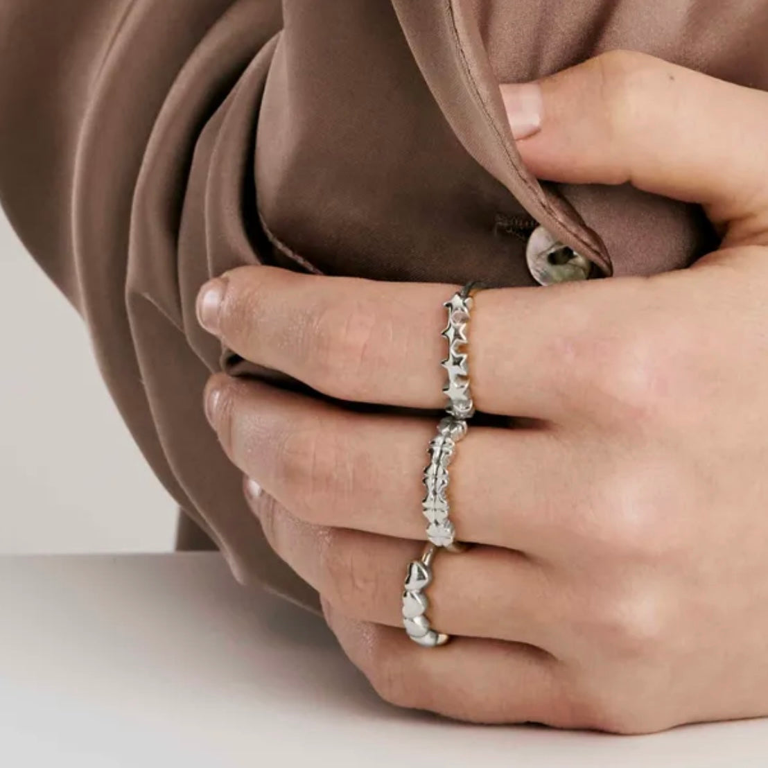 Armonica Adjustable Ring - Silver Clovers