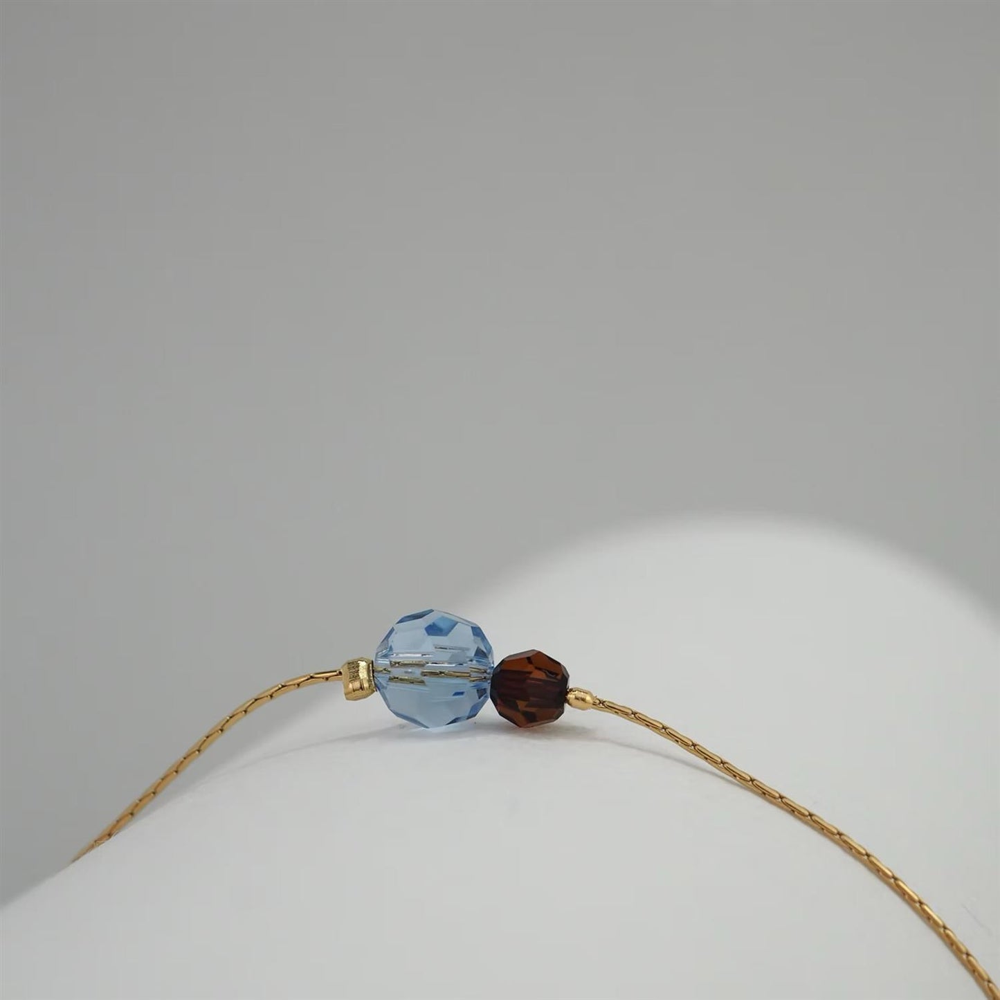 Dainty Hampton Twin - Blue / Brown