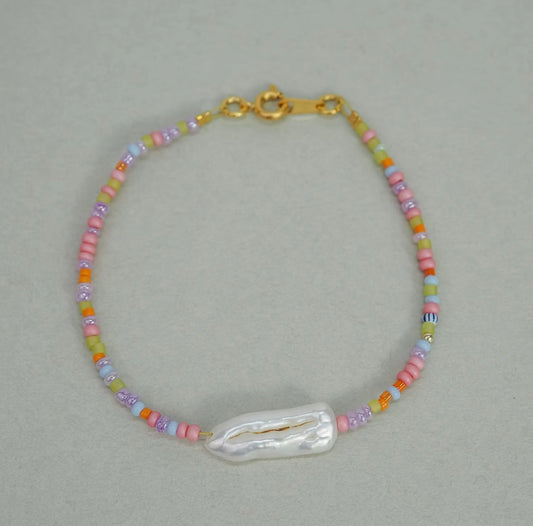 Seeded Unicorn Pastell Pearl Bracelet