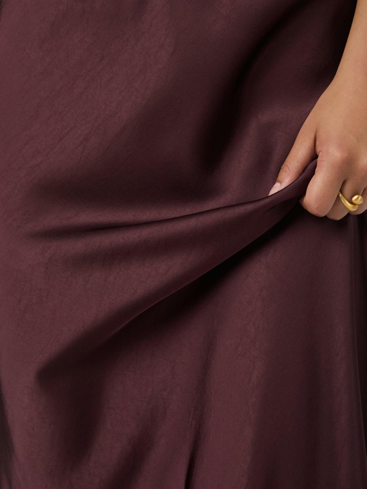 Vicky Heavy Sateen Skirt - Burgundy