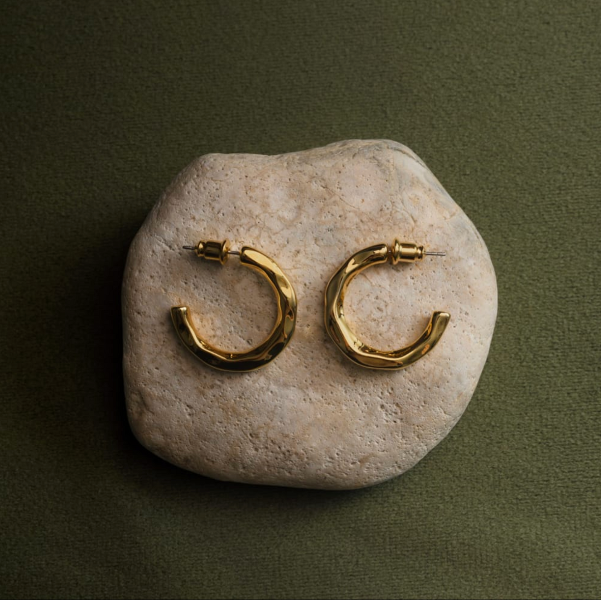 Organic mid size hoop earrings