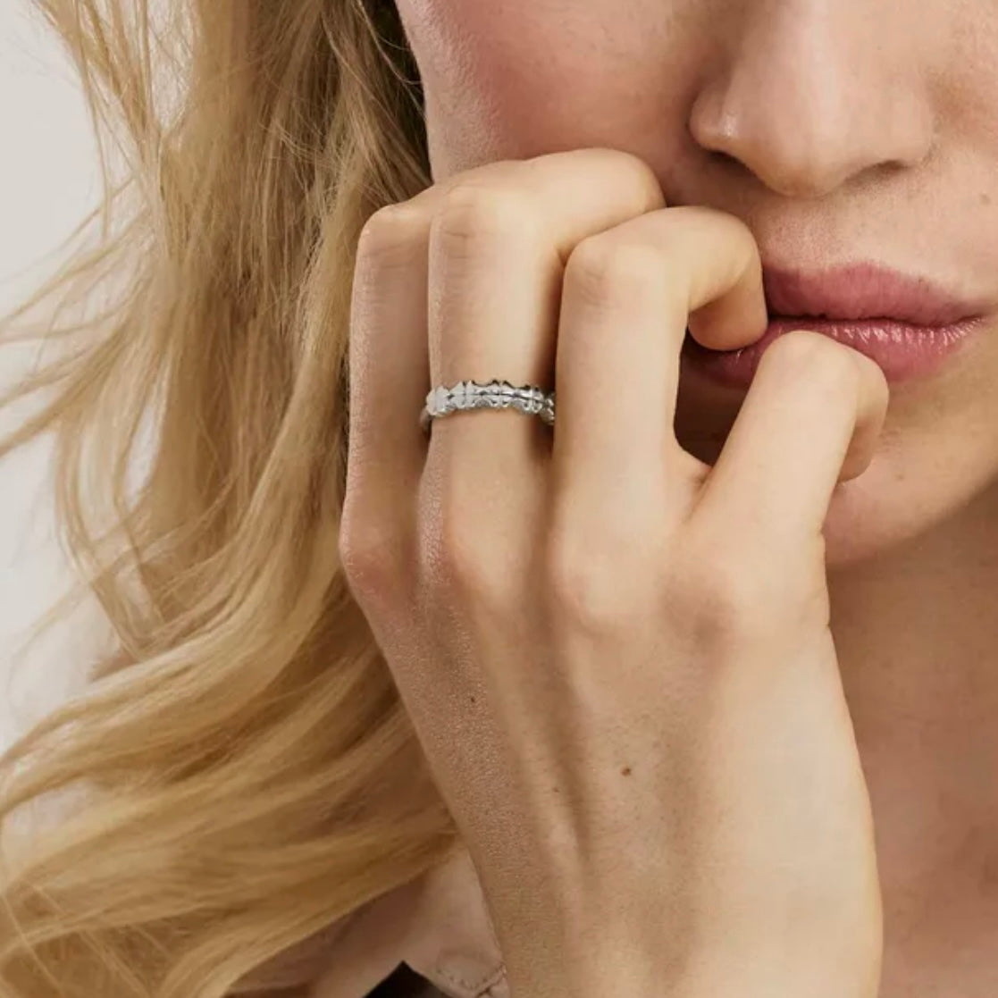 Armonica Adjustable Ring - Silver Clovers