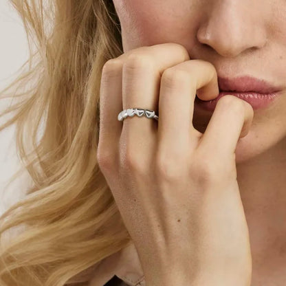 Armonica Adjustable Ring - Silver Hearts