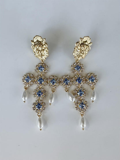 Petite Fleurs Cross - Light Sapphire
