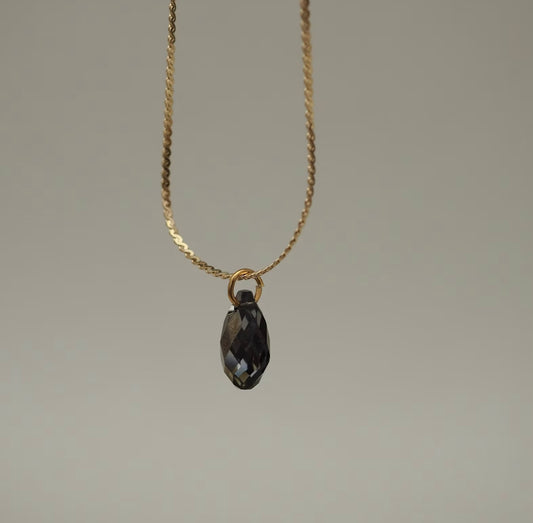 Dainty Noir Crystal Drop Necklace