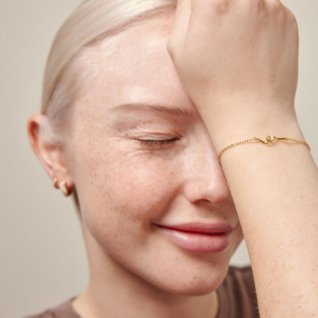 Twist Gold Bracelet