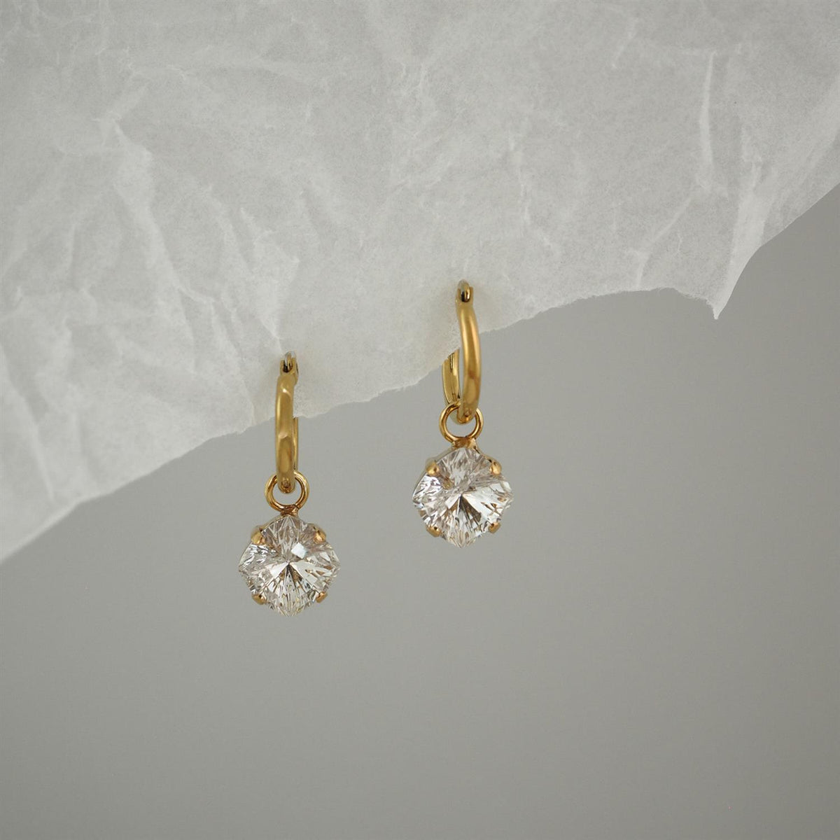 Goldie Hoop Clear Square