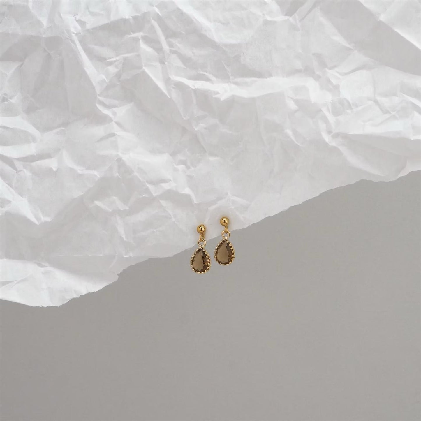 Mocha Mousse Rain Drop Stud