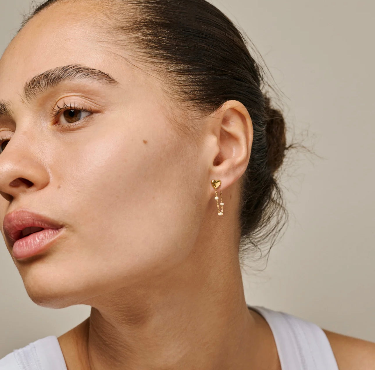 Lola Heart Daisy Earrings