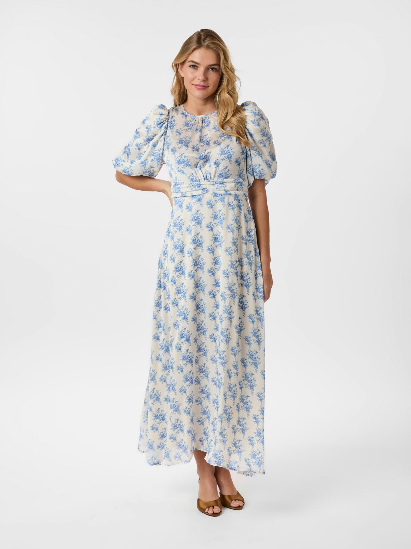 Kikka Wild Rose Dress - Light Blue