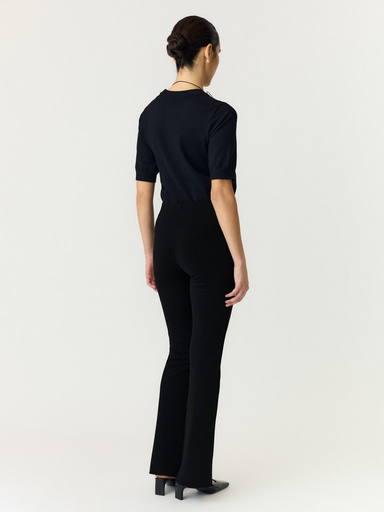 YASTHERESE HW PANTS S. SHOW - BLACK