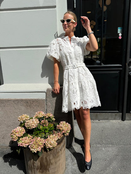 YASSANA SS DRESS - STAR WHITE